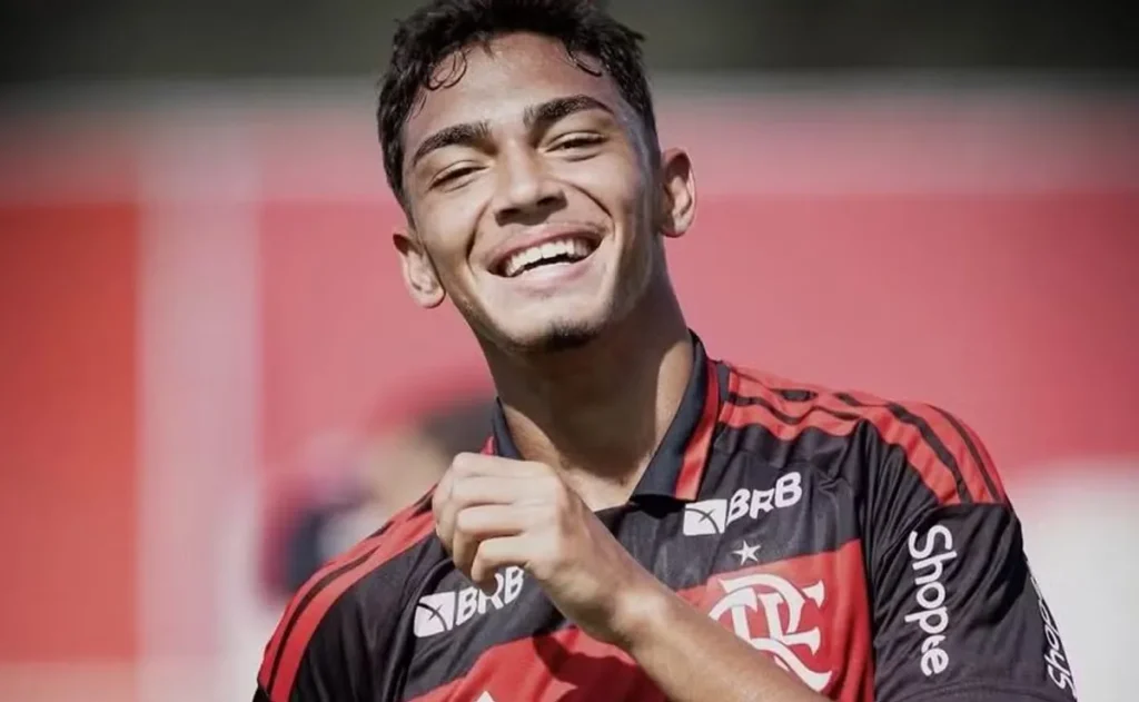 josmar-e-convocado-pelo-flamengo-para-ser-reserva-de-pedro