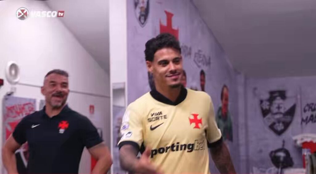 elenco-do-vasco-exaltou-lucas-freitas-apos-o-jogo-contra-o-cruzeiro