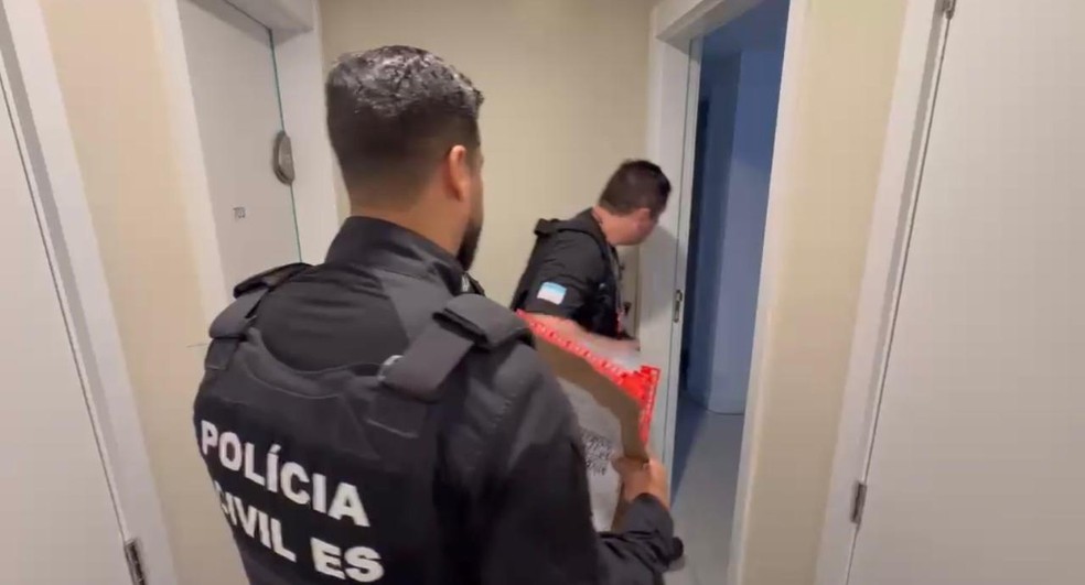 david-disse-que-estava-atrasado-para-o-treino-ao-deixar-a-delegacia