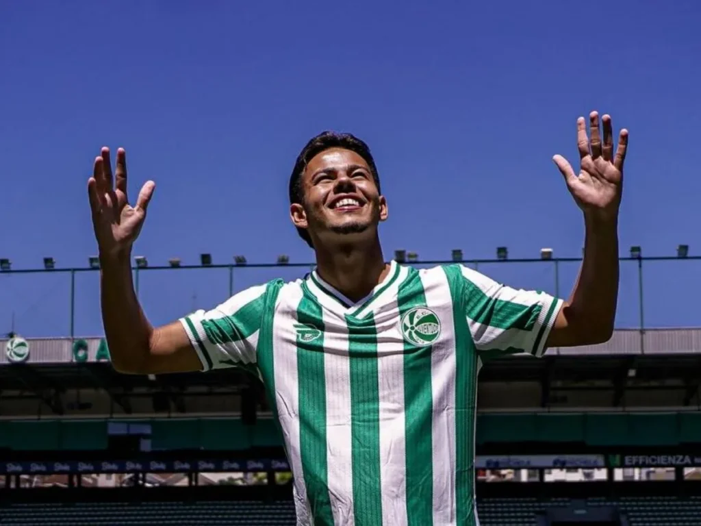 alvo-de-clube-ucraniano,-ray-breno-tem-multa-rescisoria-de-40-milhoes-de-euros
