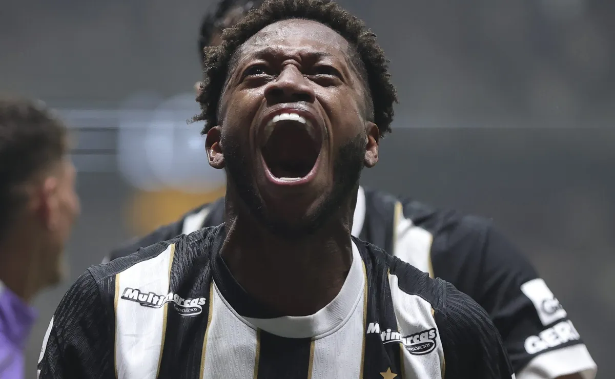 fred-e-victor-hugo-decidem-e-atletico-mg-se-classifica-apos-virada-contra-o-cruzeiro-por-2-a-1