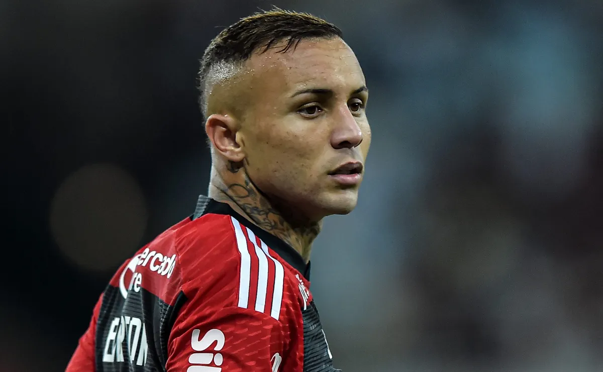 alvo-do-botafogo,-everton-cebolinha-nao-quer-jogar-por-outro-clube-do-rio-de-janeiro