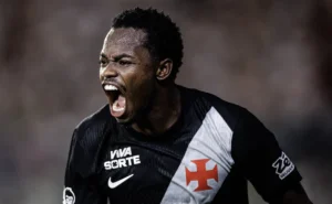 andres-gomez-acredita-em-reacao-do-vasco-no-brasileirao-apos-avancar-na-copa-do-brasil