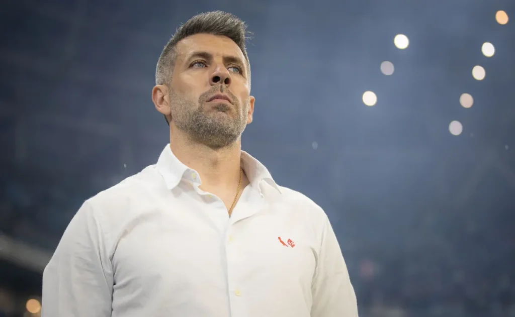 pezzolano-admite-que-torcida-nao-tem-motivos-para-acreditar-apos-eliminacao-do-inter