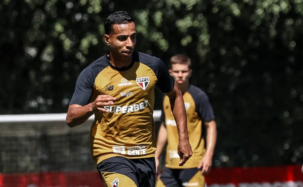 victor-sa-e-newton-podem-ser-novidades-do-sao-paulo-contra-o-atletico-mg