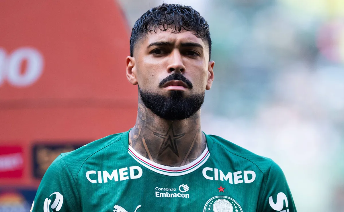 alexander-barboza,-do-palmeiras,-e-chamado-por-forlan-para-o-uruguai-na-data-fifa
