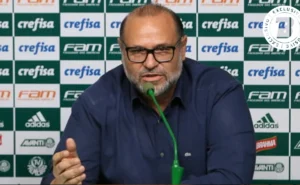 dr.-rubens-sampaio-detalha-o-desafio-neuromuscular-enfrentado-por-paulinho-no-palmeiras