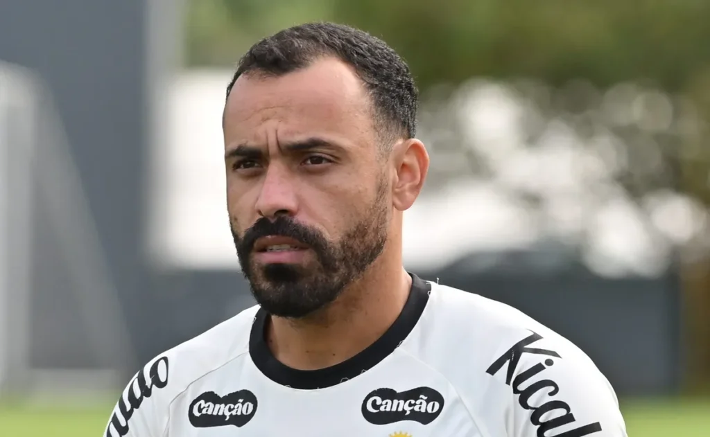 opiniao:-moises-e-heranca-da-era-vojvoda-do-santos-e-saida-do-clube-e-boa-para-todos