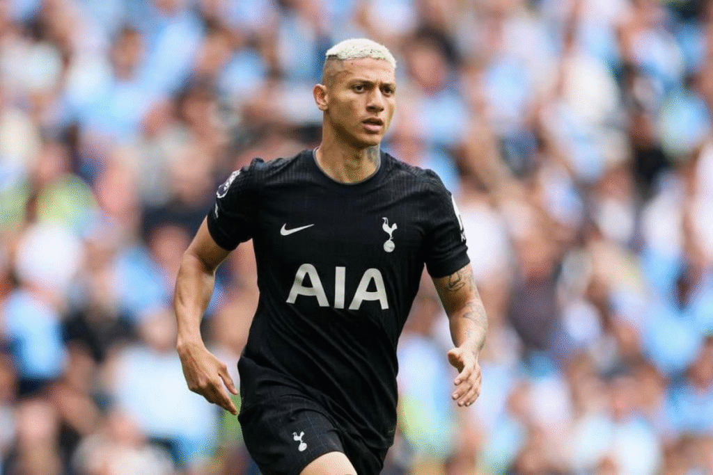 obrigacao-de-compra-pode-ser-trunfo-do-vasco-na-negociacao-com-o-tottenham