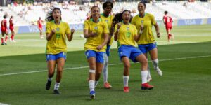 selecao-feminina-derrota-canada-e-avanca-as-oitavas-do-mundial-sub-20