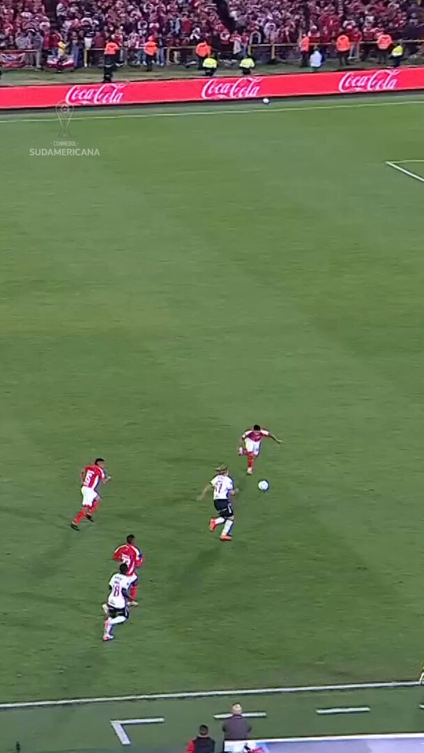 video-mostra-o-gol-perdido-por-spinelli-contra-o-santa-fe;-veja