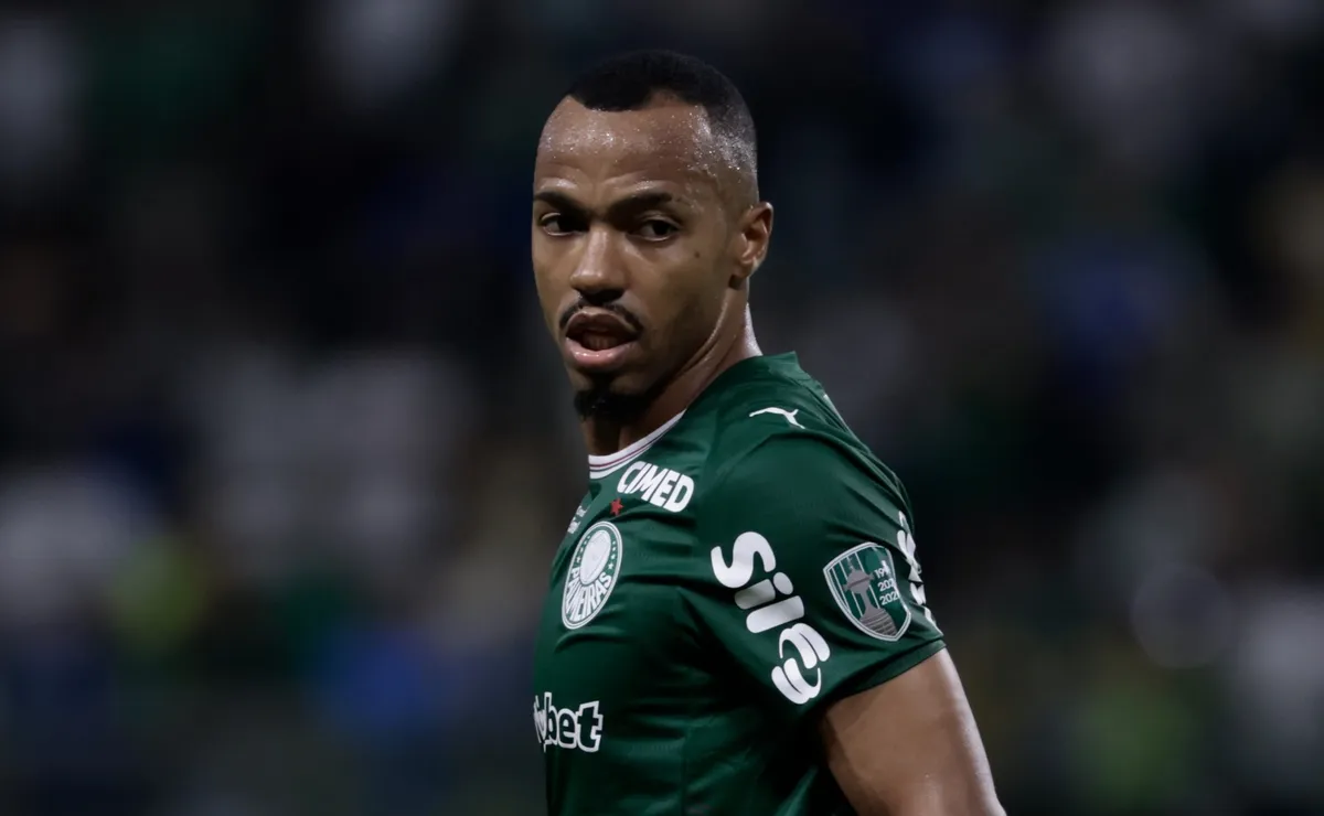 analise:-marlon-freitas-revela-o-problema-que-o-1-a-0-nao-esconde-no-palmeiras