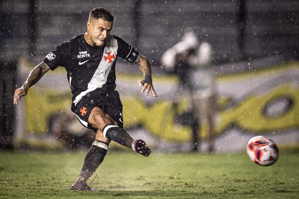 santos-encaminha-a-contratacao-de-philippe-coutinho