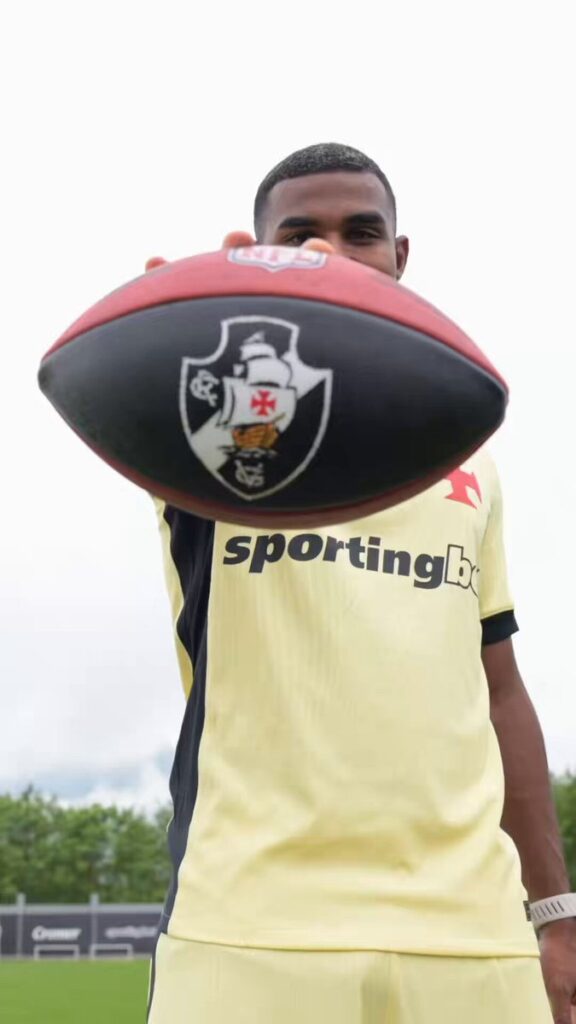 futebol-americano:-nfl-brasil-posta-video-com-os-jogadores-do-vasco;-veja