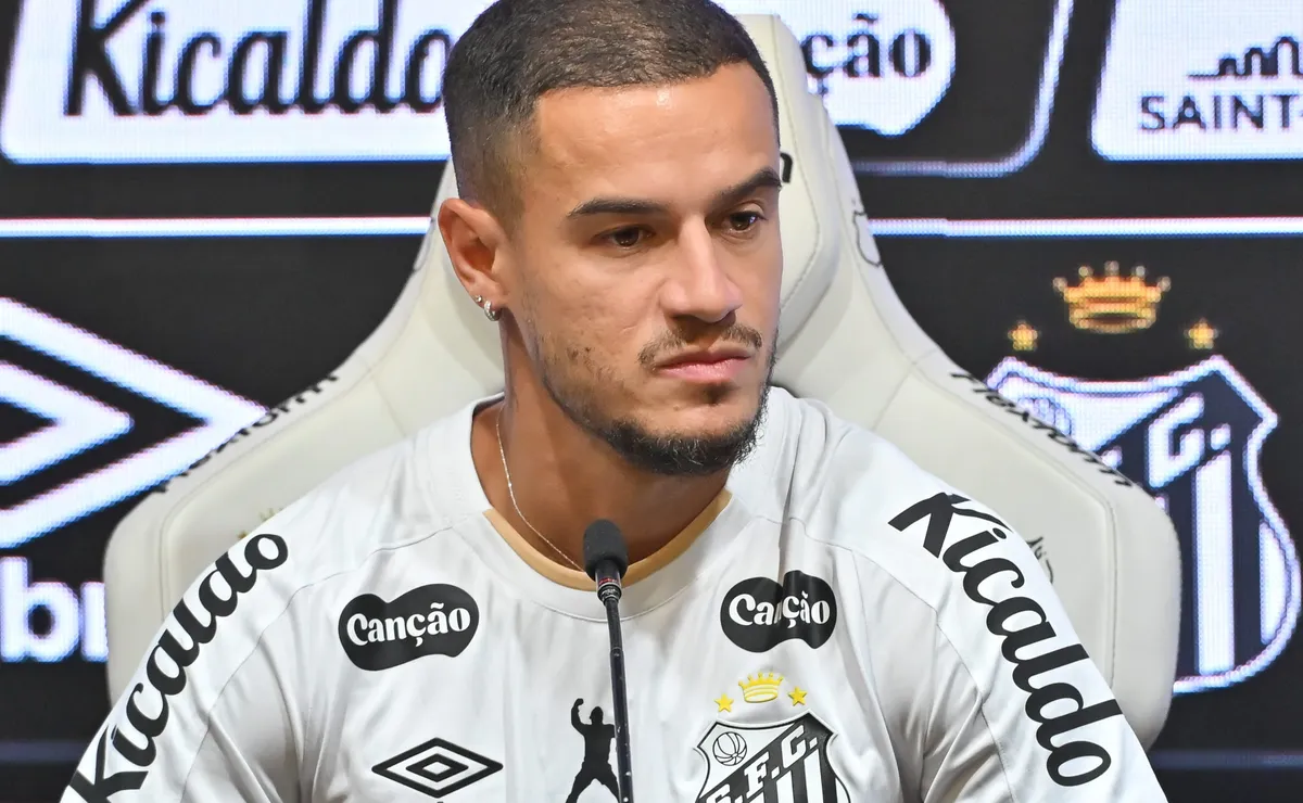 philippe-coutinho-explica-saida-do-vasco-em-apresentacao-ao-santos:-“em-nenhum-momento-abandonei”