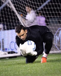 vasco-posta-fotos-do-aquecimento-dos-jogadores;-veja
