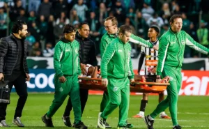 carlinhos,-que-pertence-ao-flamengo,-sofre-trauma-cranioencefalico-em-jogo-do-athletic