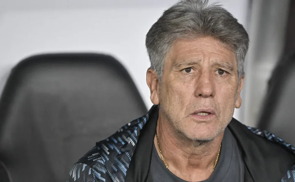 opiniao:-gremio-perde-para-o-botafogo,-mas-renato-chega-com-a-missao-de-mudar-tudo-na-arena