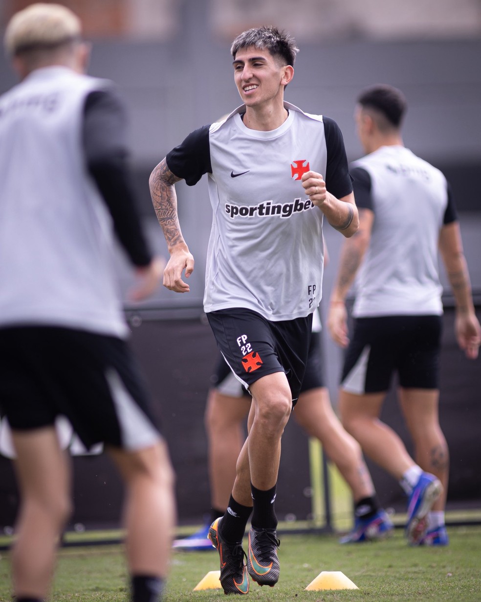 lescano-deve-ser-titular-neste-sabado-contra-o-coritiba