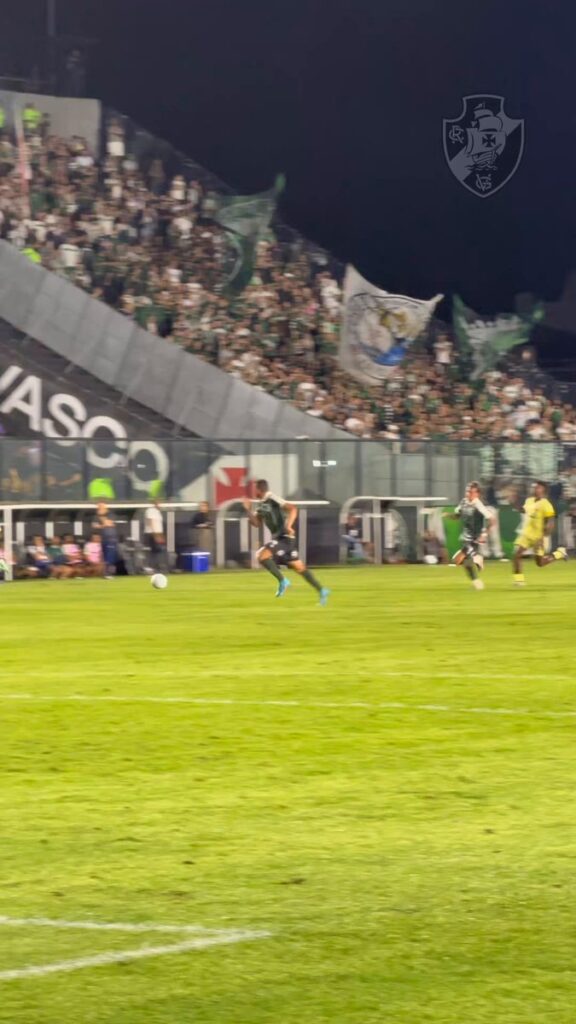 veja-o-gol-de-ramon-rique-contra-o-vitoria-por-outro-angulo