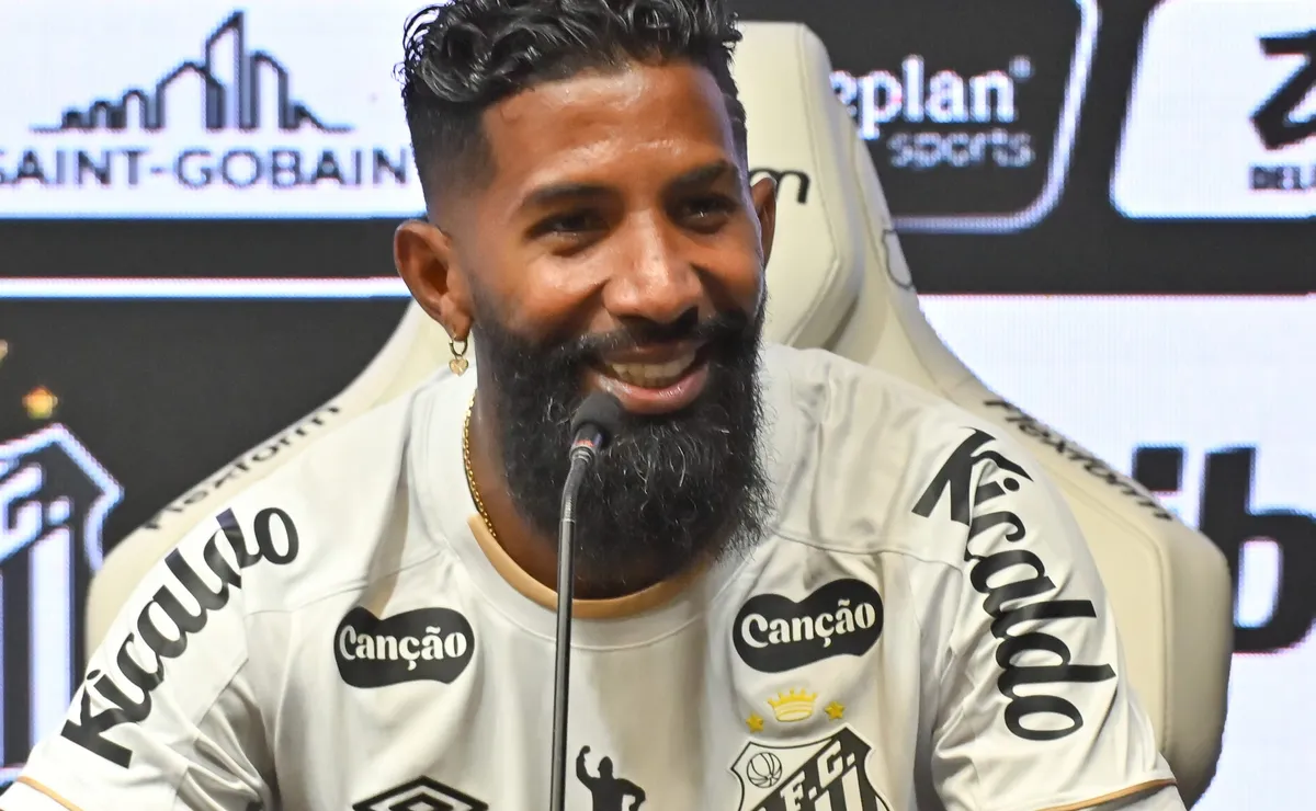 analise:-rodinei-entendeu-a-essencia-do-santos-e-ja-demonstra-identificacao-com-o-clube
