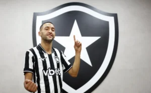 agitou-o-mercado:-botafogo-fecha-contratacao-do-marroquino-hakim-ziyech-ate-o-fim-de-2028