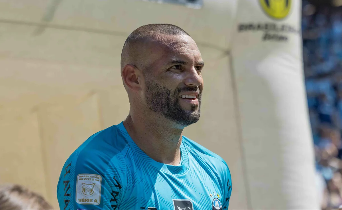 heroi-contra-o-palmeiras,-weverton-vira-preocupacao-para-o-gremio-antes-do-gre-nal-decisivo