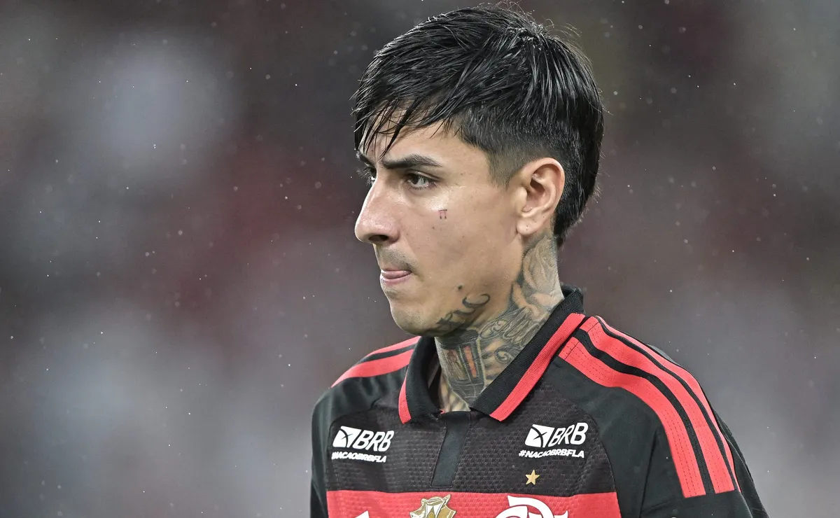 ex-selecao-do-chile-critica-erick-pulgar-apos-polemica:-“nunca-mais-convocaria”