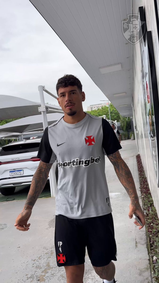 vasco-posta-video-do-retorno-dos-jogadores-aos-treinos-no-ct-moacyr-barbosa