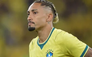 raio-x-do-atleta:-raphinha-chega-em-alta-para-novo-teste-do-brasil-contra-a-australia
