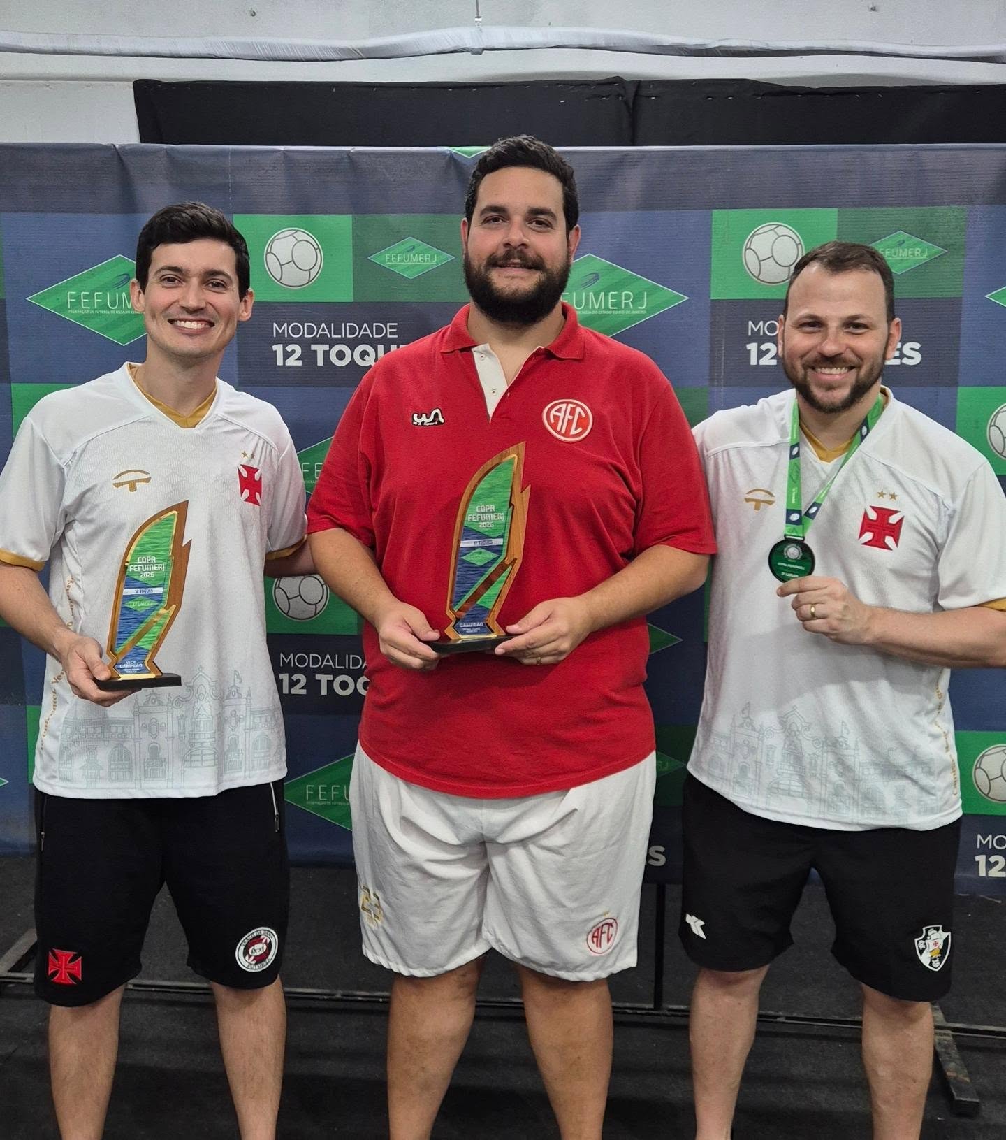 futmesa:-vascainos-vao-ao-podio-na-7a-etapa-do-estadual-12-toques
