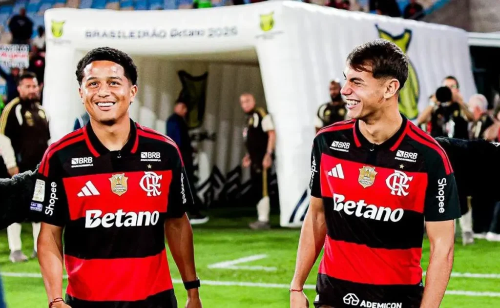 opiniao:-flamengo-prega-cautela-para-blindar-reforcos-e-minimizar-pressao-em-freitas-e-valencia