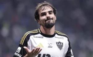 igor-gomes-deve-deixar-o-atletico-mg-de-graca-em-dezembro-com-termino-de-contrato