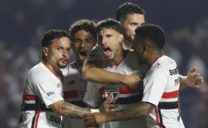 sao-paulo-chega-ao-quarto-mes-de-direitos-de-imagem-atrasados-com-elenco