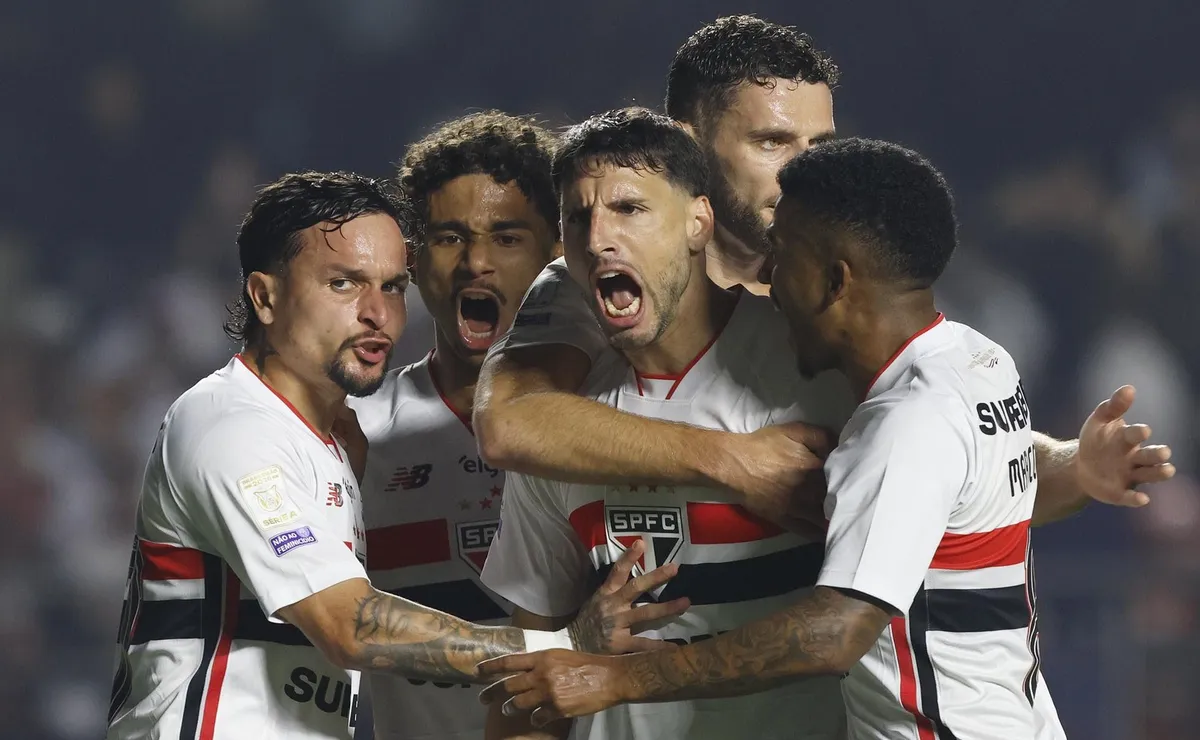 sao-paulo-chega-ao-quarto-mes-de-direitos-de-imagem-atrasados-com-elenco