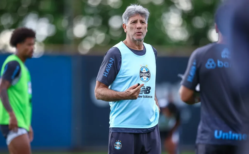 renato-abre-espaco-para-a-base-no-gremio,-mas-quem-pode-ganhar-minutos-na-reta-final?