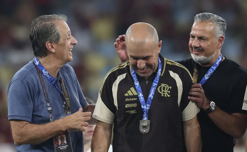 diretoria-do-flamengo-tenta-blindar-elenco-enquanto-bap-busca-reverter-decisao-do-governo