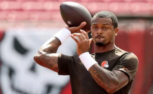 raio-x-do-atleta:-deshaun-watson-conduz-campanhas-decisivas,-mas-busca-consistencia