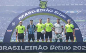 gremio-acerta-carona-com-o-palmeiras-em-operacao-logistica-para-ter-villasanti-contra-o-remo