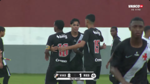 sub-16:-vasco-goleia-o-resende-por-8-a-1-no-nivaldo-pereira-pelo-guilherme-embry