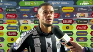 philippe-coutinho-fez-sua-estreia-pelo-santos-no-jogo-contra-o-sao-paulo