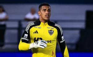 torino-monitora-gabriel-delfim,-do-atletico,-e-aguarda-passaporte-para-fazer-proposta