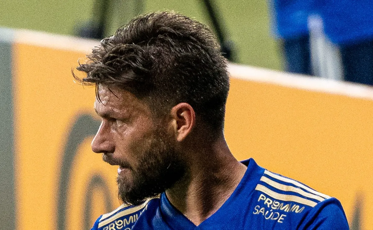 rafael-sobis-nao-deve-assumir-cargo-no-departamento-de-futebol-do-cruzeiro-ao-lado-de-paulinho