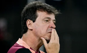 palmeiras-enfrentara-corinthians-apos-demissao-de-um-tecnico-pela-6a-vez-neste-brasileirao