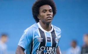 santos-nega-interesse-em-willian-e-nao-deve-mais-contratar-reforcos-para-a-sequencia-do-ano