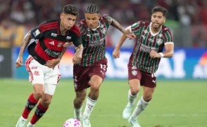 fluminense-nao-consegue-reagir-e-perde-classico-para-o-flamengo-no-campeonato-brasileiro