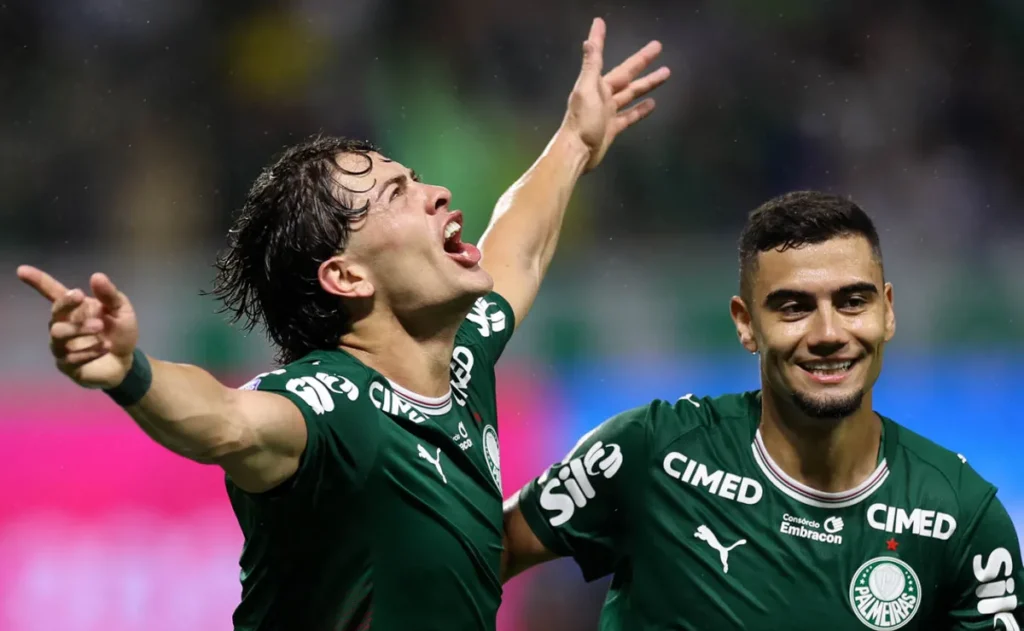 giay-vira-protagonista,-e-palmeiras-mostra-por-que-sua-forca-vai-alem-do-placar