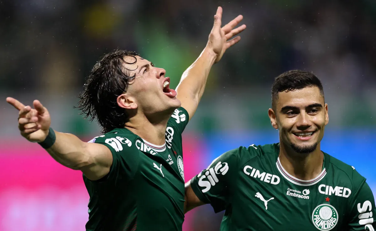 giay-vira-protagonista,-e-palmeiras-mostra-por-que-sua-forca-vai-alem-do-placar