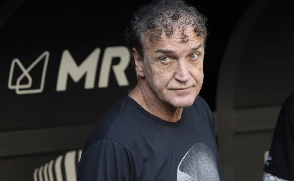 opiniao:-cuca-faz-bom-trabalho,-mas-precisa-ser-menos-teimoso-e-rever-algumas-decisoes