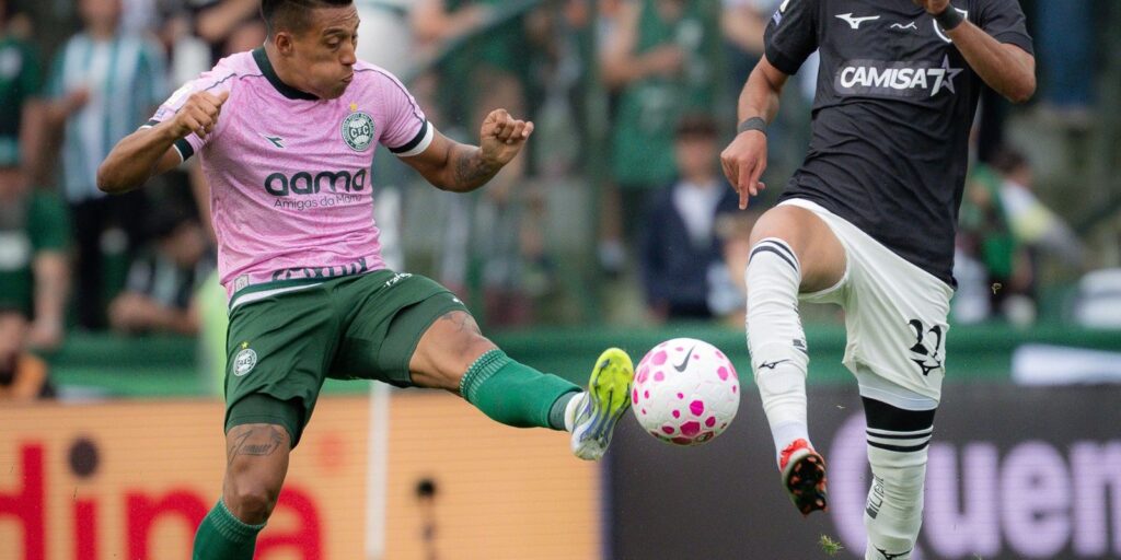 coritiba-e-botafogo-empatam-e-mantem-jejum-de-vitorias-no-brasileirao